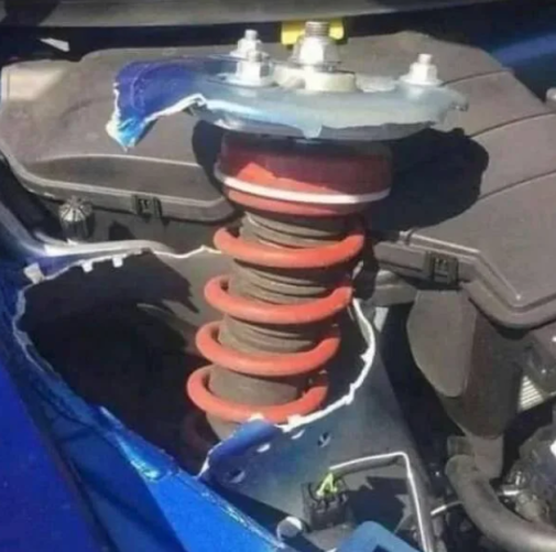Čínsky elektromobil na slovenských cestách.